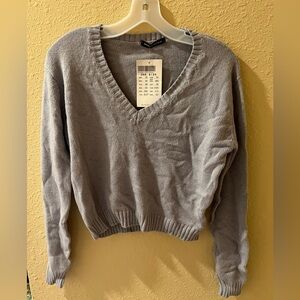 Brandy Melville Sweater